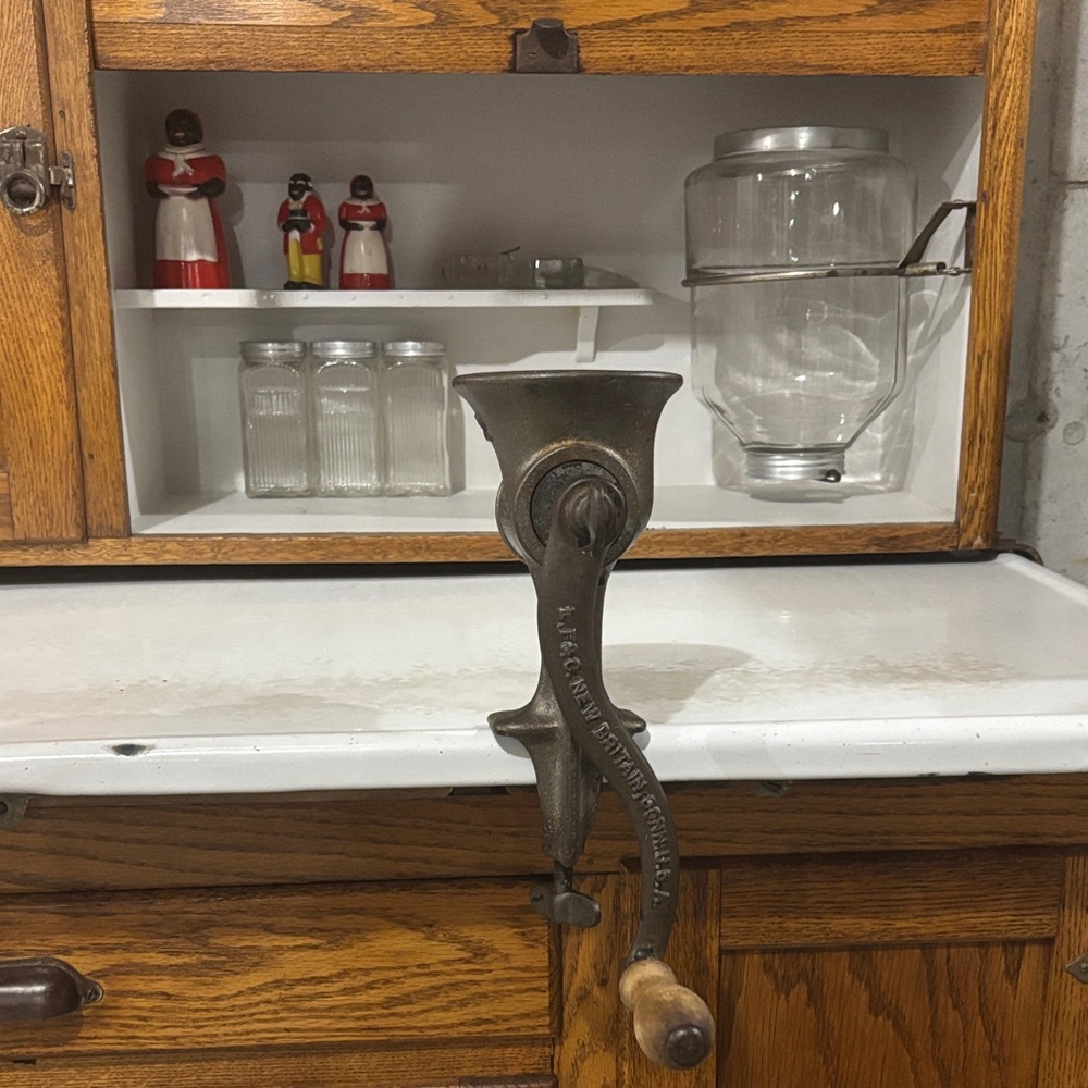 Meat Grinder - Picture 5 of 16